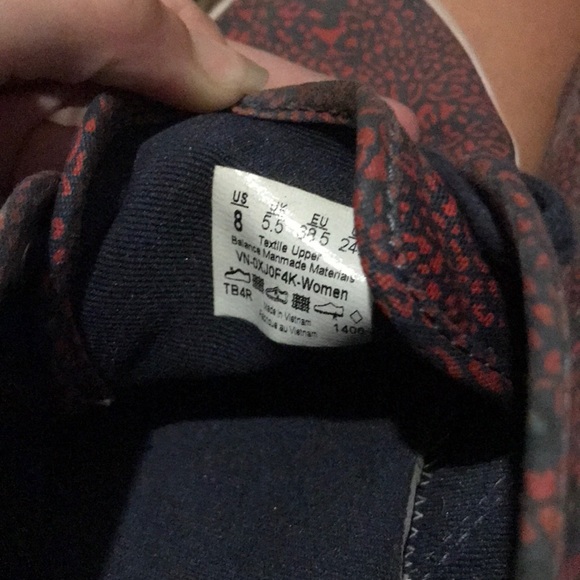 Vans - Picture 2 of 3